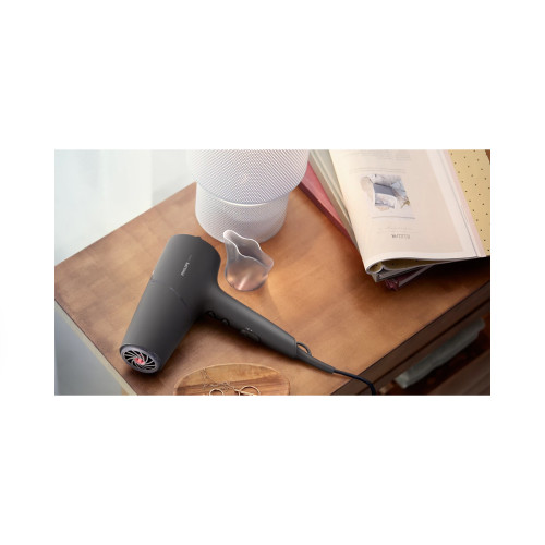 Фен Philips Серии 5000 BHD504/00