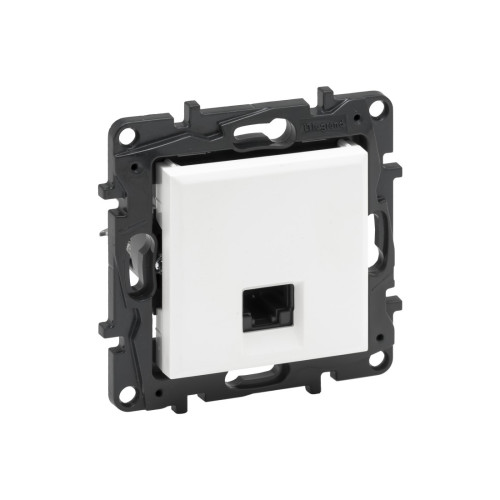 Информационная розетка одинарная Niloe Step RJ45 Кат.6 UTP Белый new