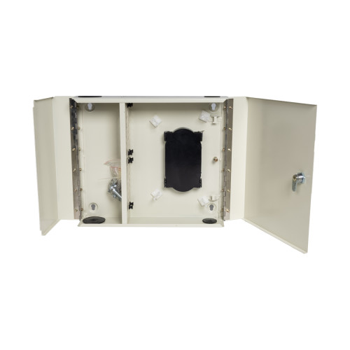 Оптический кросс укомплектованный OWB24 на 24 порта