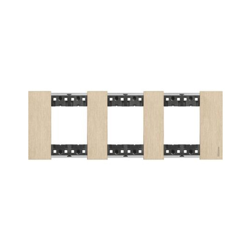 Рамка декоративная Bticino KA4802M3ZW Living Now 3 поста 6 модулей Золото