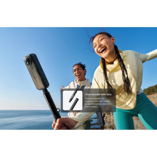 Экшн-камера Insta360 X5 Essentials Bundle