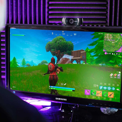 Веб-камера Logitech C922 Pro Stream (Full HD 1080p/30fps, 720p/60fps, автофокус, угол обзора 78°, стереомикрофон, лицензия XSplit на 3мес, кабель 1.5м, штатив) (арт. 960-001088, M/N: V-U0028)