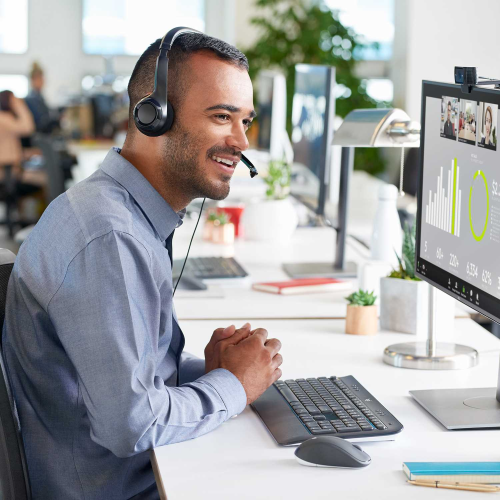 Гарнитура Logitech H390 (USB, элементы управления на кабеле, кабель 2.33м) (M/N: A00146)